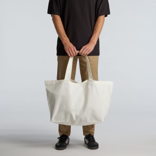 OVERSIZED TOTE BAG Thumbnail